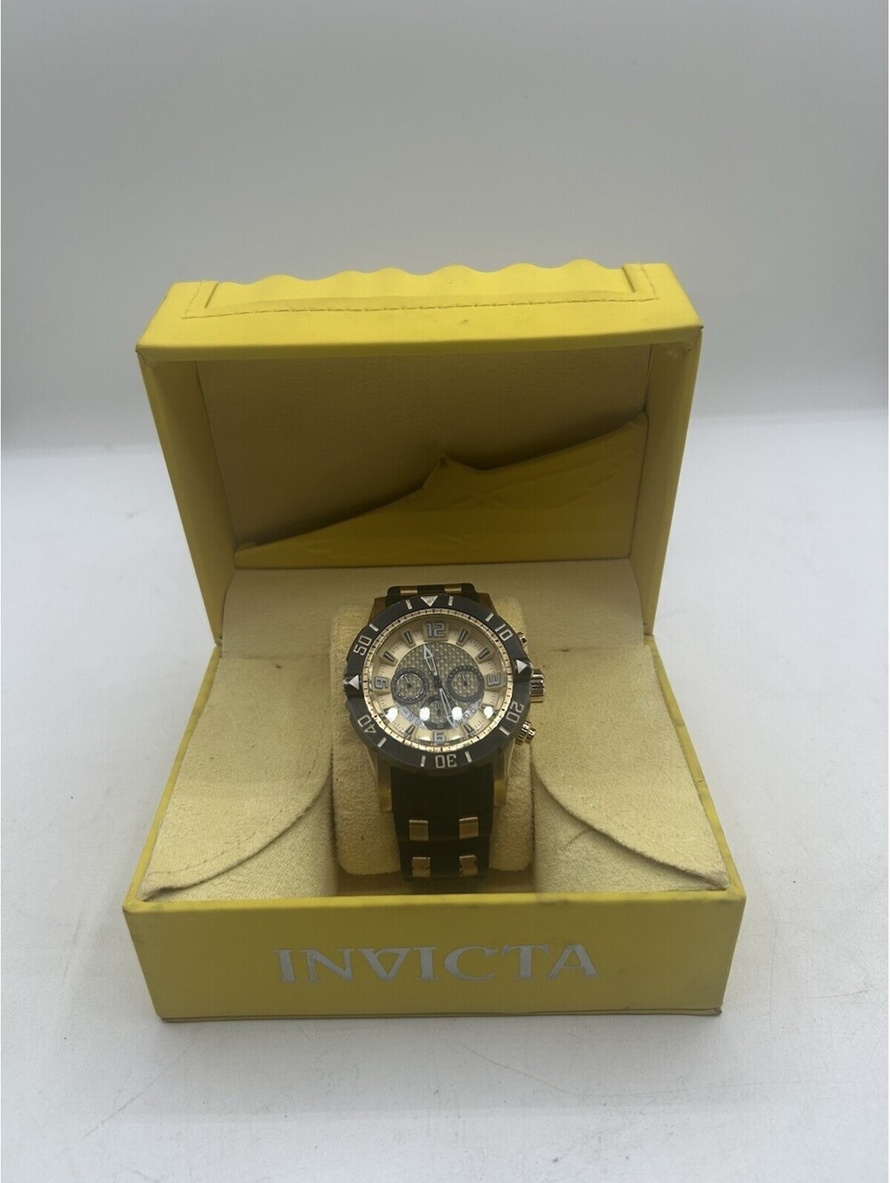 Invicta Pro Diver Model‎ 23705